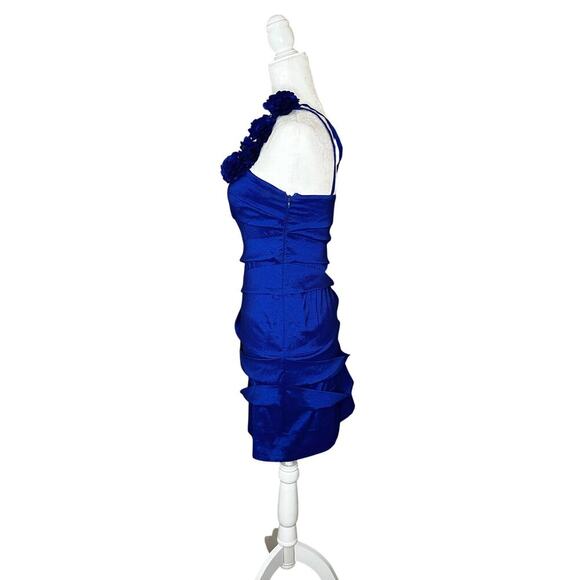 Adrianna Papel Hailey Dress Size 6 Bodycon One Shoulder Flowers Side Zip‎ Blue - Picture 4 of 7